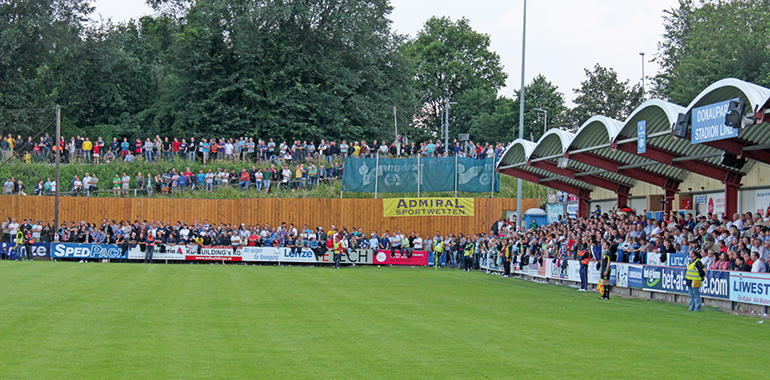 Mehr alt als ehrwürdig: das Donauparkstadion.