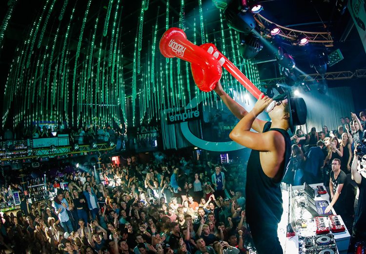 Da wackelt die Hütte: Timmy Trumpet zu Gast im empire St. Martin. (Foto: Nachtleben)